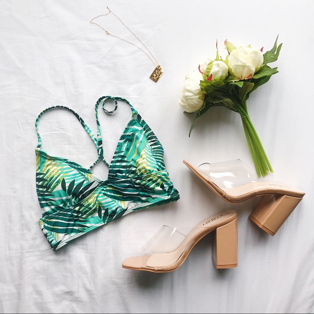 Small Tropical Print Bikini Top